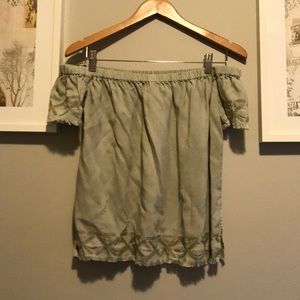 Cloth & Stone off shoulder top
